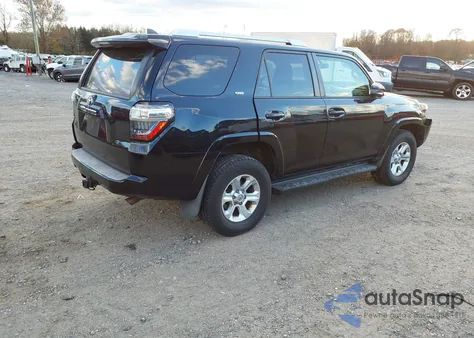 2016 Toyota 4Runner Sr5 z USA, uszkodzony, nr VIN JTEBU5JR2G5343621